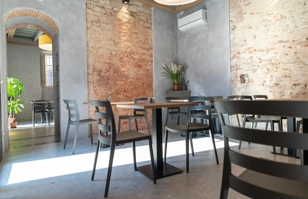 La Lu Cozy Rooms-1